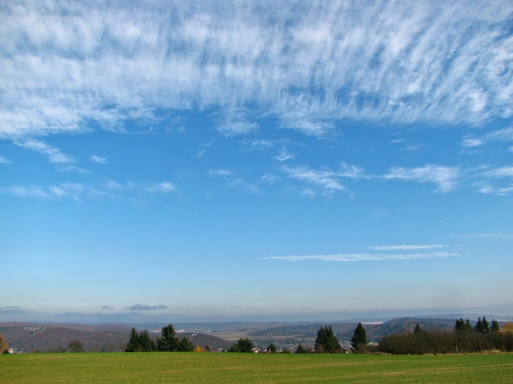 Telling Weather Using Clouds Cirrostratus