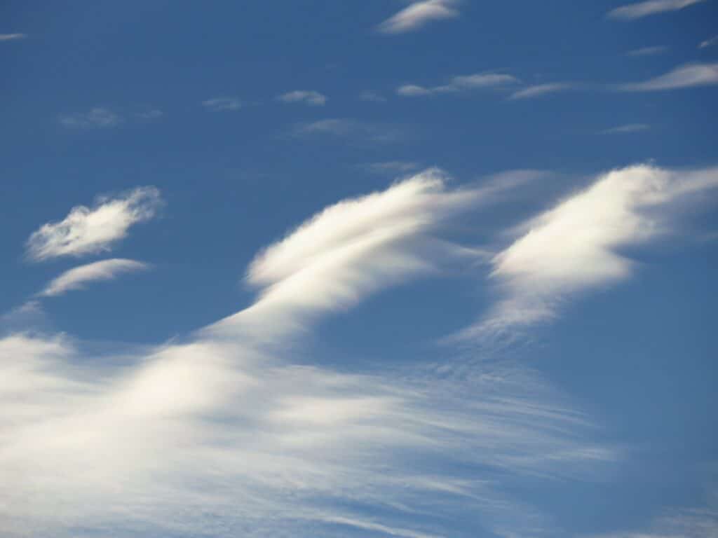 Telling Weather Using Clouds How Cirrus
