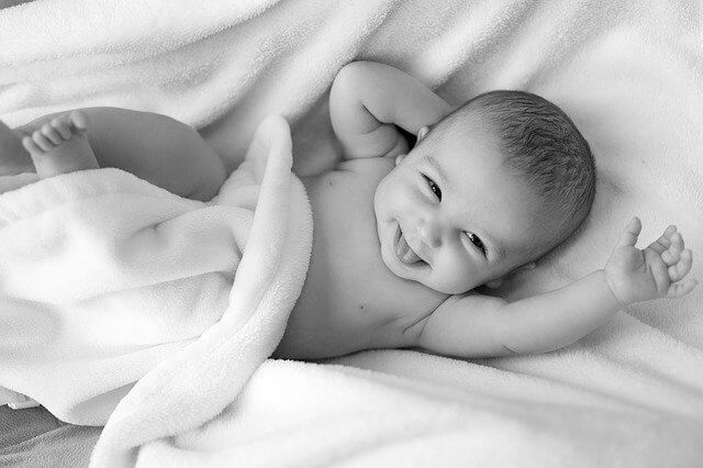 baby black and white