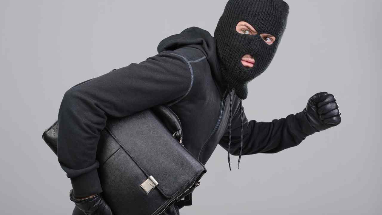 criminals