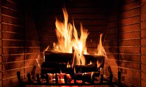 heat your home without electricity: fireplace